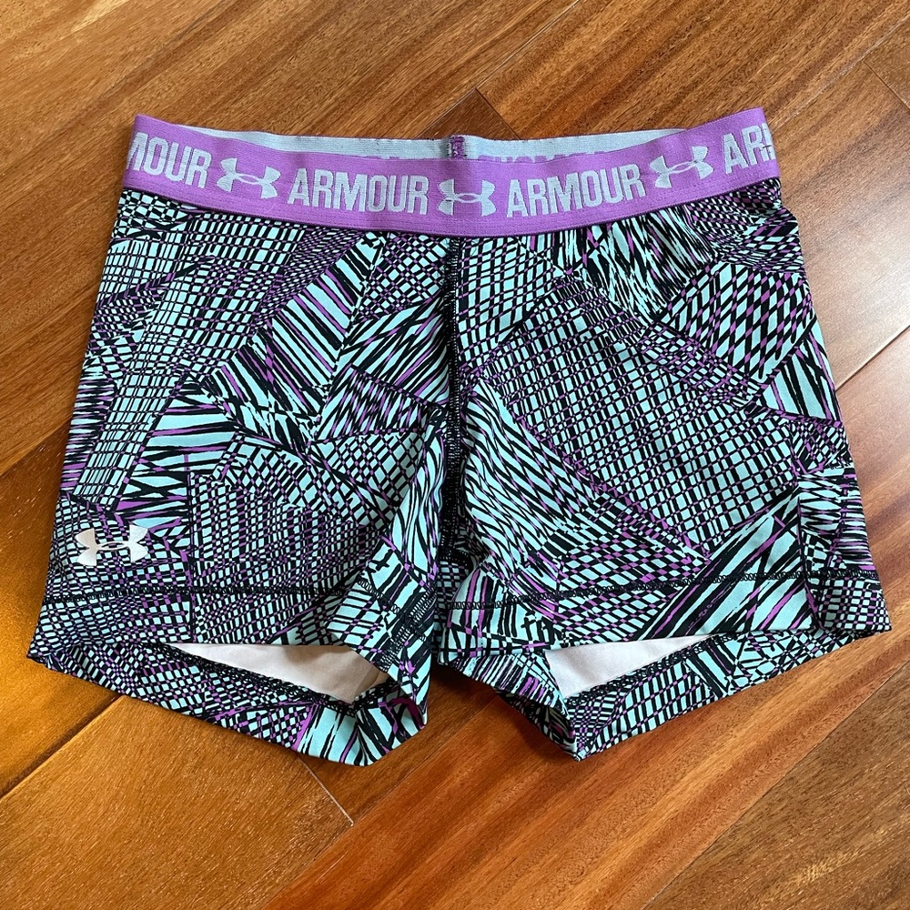 Small Under Armour compression shorts